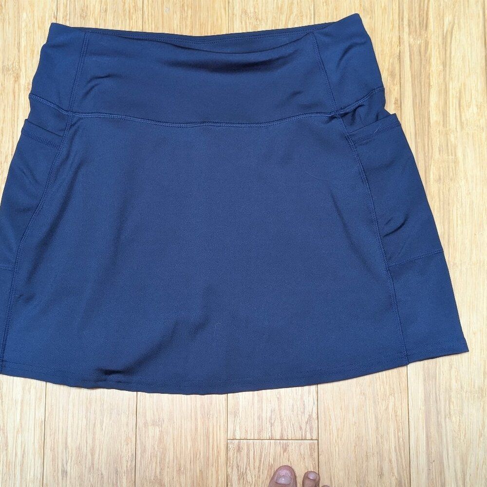 Adrienne Vittadini Sport Skort Size M - Picture 8 of 8